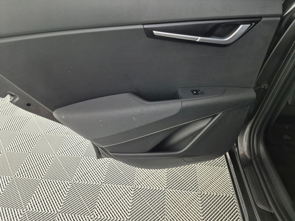 2023 Kia Niro EX Touring
