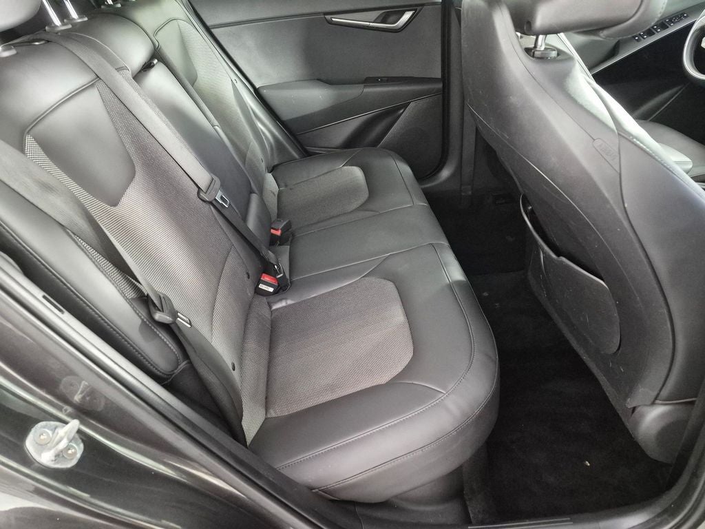 2023 Kia Niro EX Touring