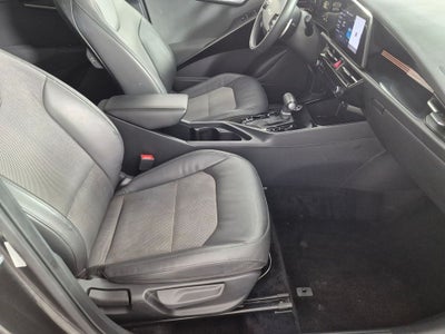 2023 Kia Niro EX Touring