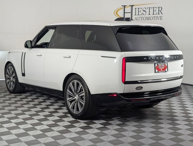 2023 Land Rover Range Rover SE