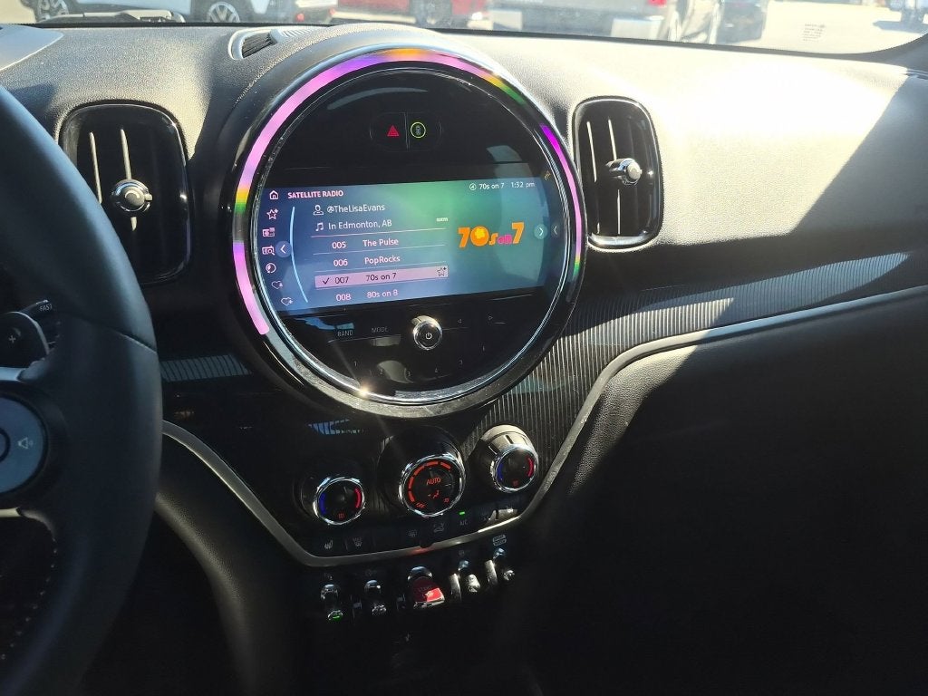 2024 MINI Cooper S Countryman Iconic