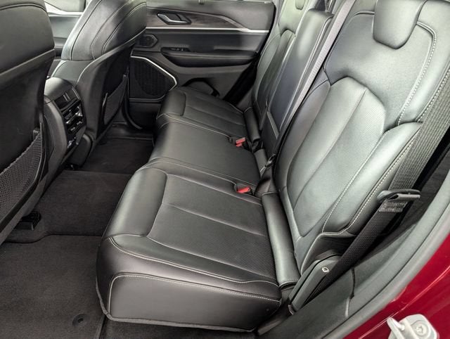 2022 Jeep Grand Cherokee Limited 4x4