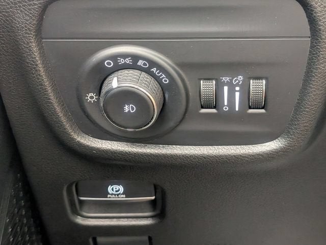 2023 Jeep Grand Cherokee L Limited 4x2