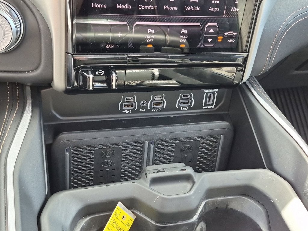 2026 RAM 1500 Tungsten Crew Cab 4x4 5'7" Box