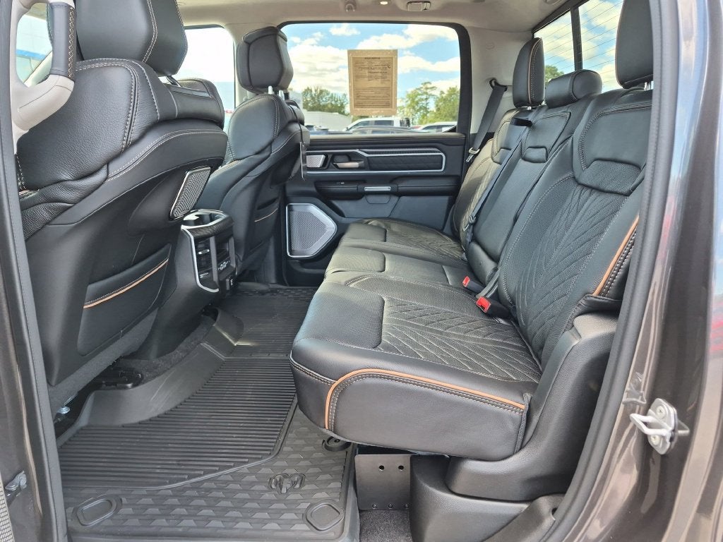 2026 RAM 1500 Tungsten Crew Cab 4x4 5'7" Box