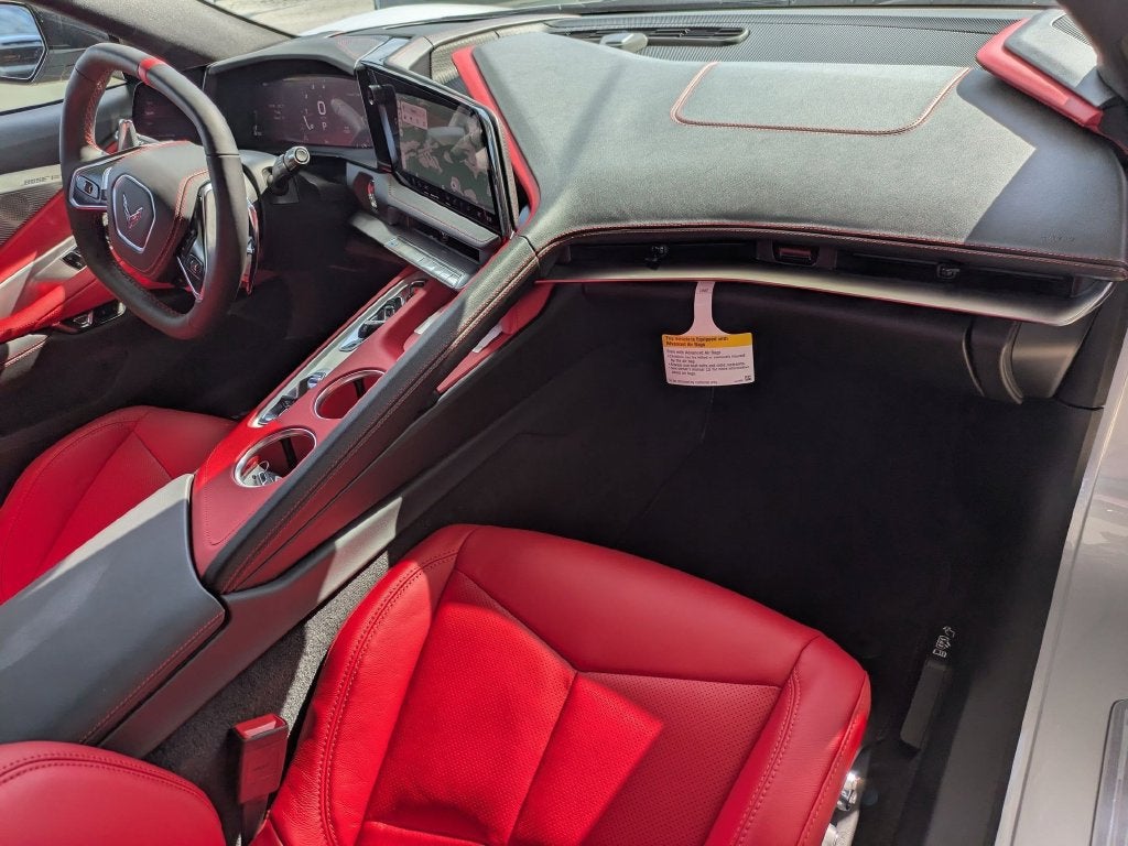2027 Chevrolet Corvette Stingray 2LT