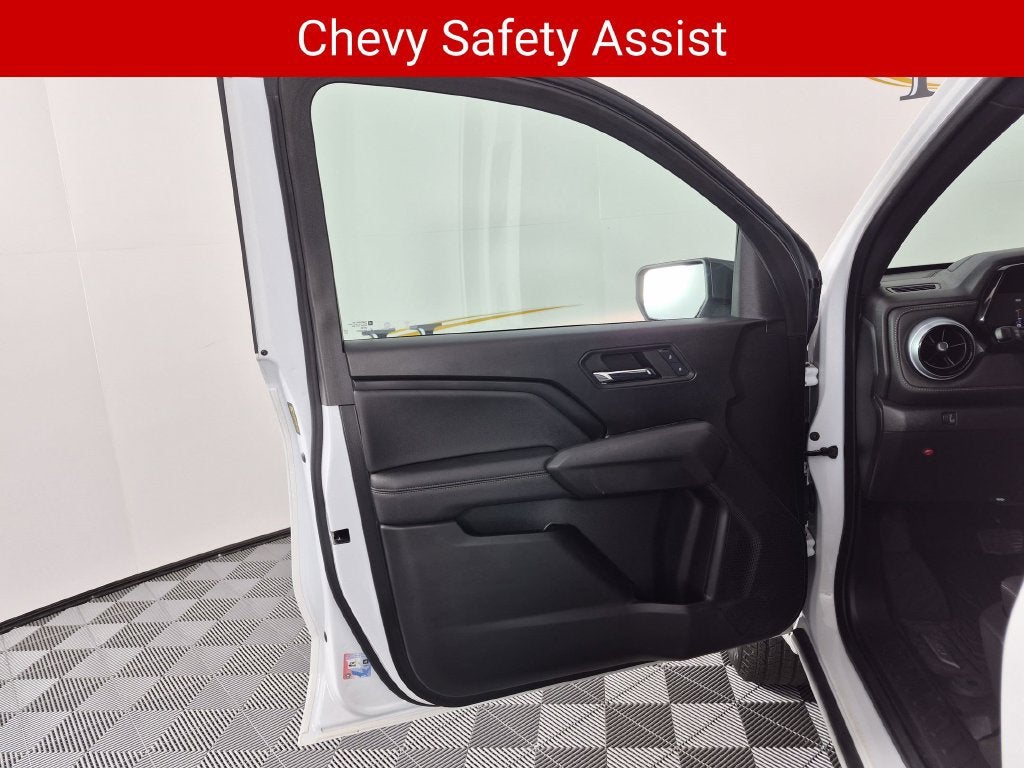 2023 Chevrolet Colorado 2WD LT