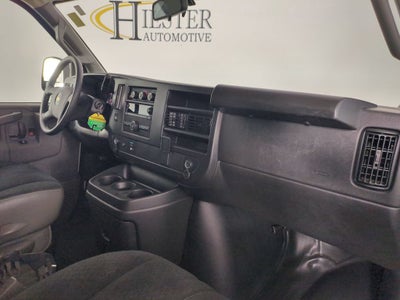 2025 Chevrolet Express Cargo WT