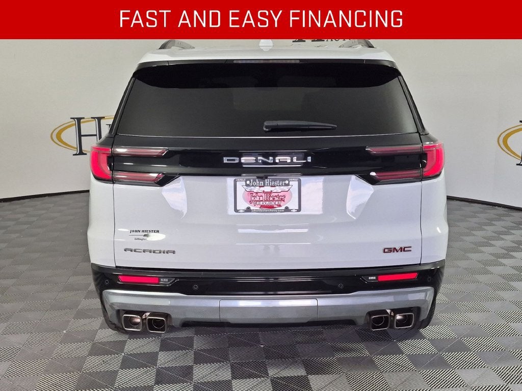 2024 GMC Acadia Denali