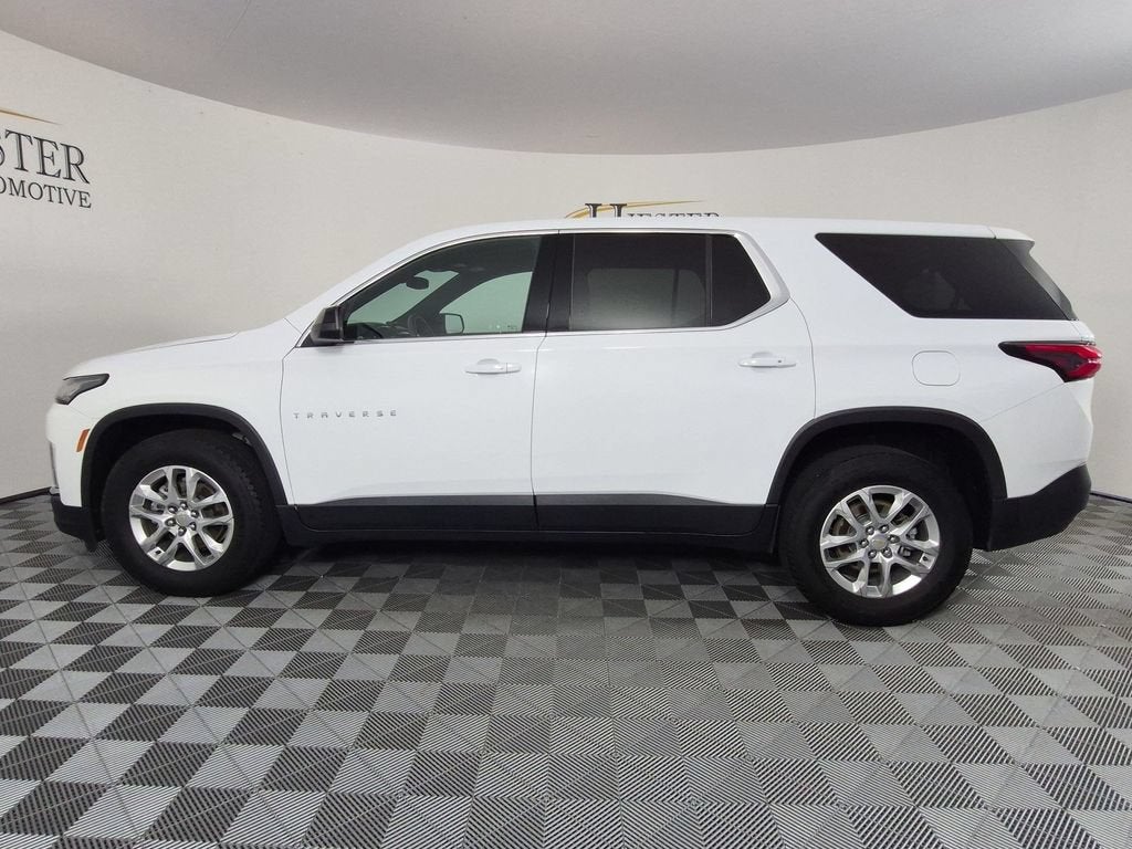 2023 Chevrolet Traverse LS