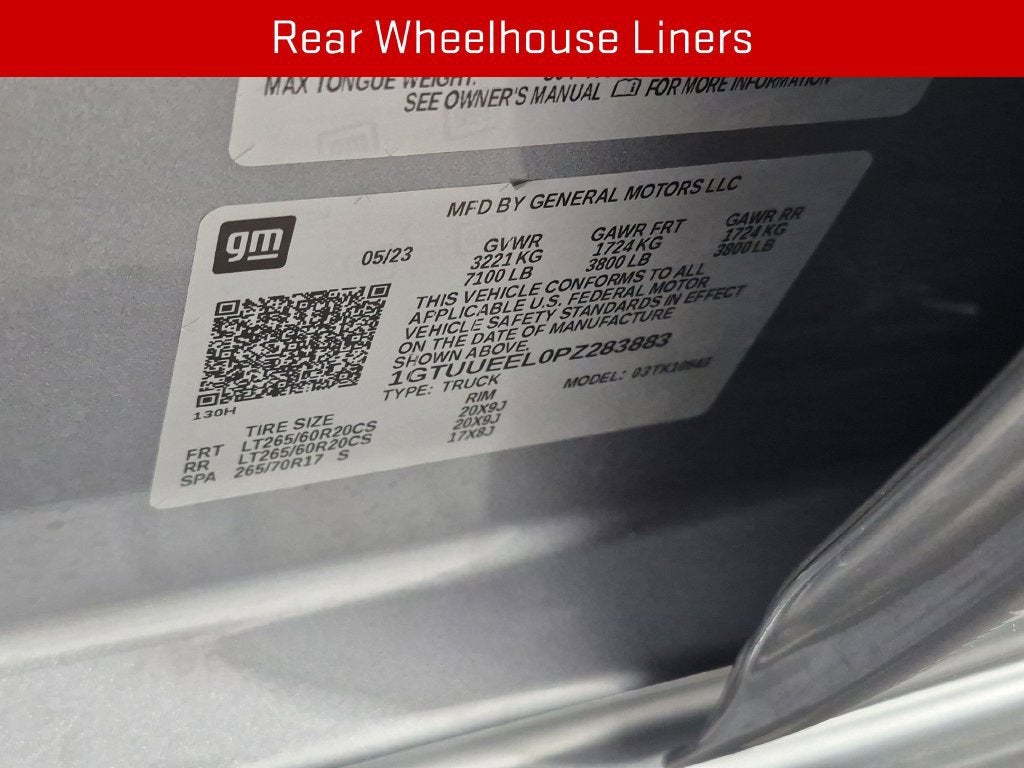 2023 GMC Sierra 1500 AT4