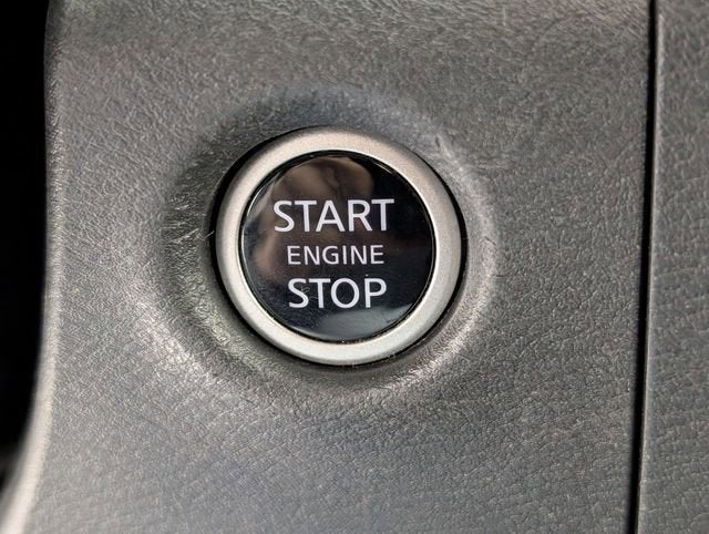 2024 Nissan Frontier Crew Cab PRO-4X 4x4