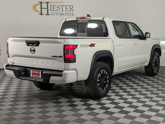 2024 Nissan Frontier Crew Cab PRO-4X 4x4
