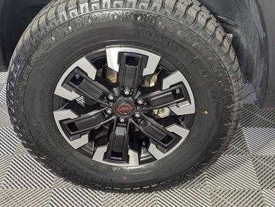 2024 Nissan Frontier Crew Cab PRO-4X 4x4