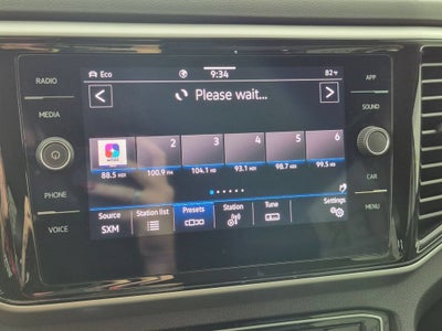 2022 Volkswagen Atlas 3.6L V6 SE w/Technology