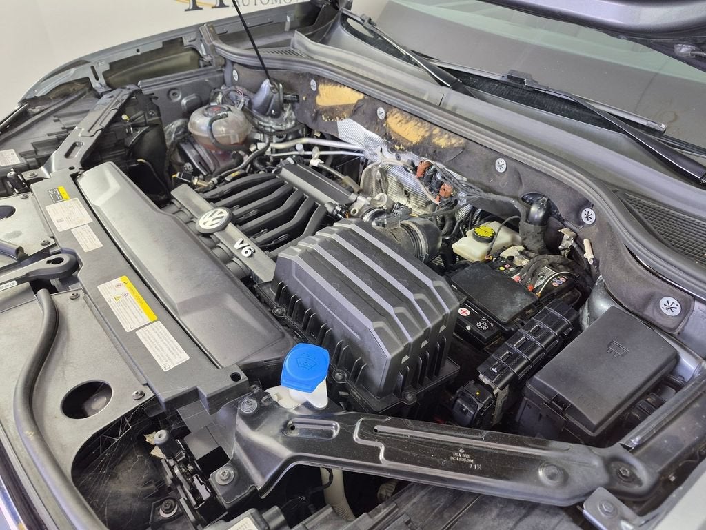 2022 Volkswagen Atlas 3.6L V6 SE w/Technology