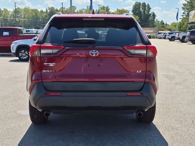 2020 Toyota RAV4 LE