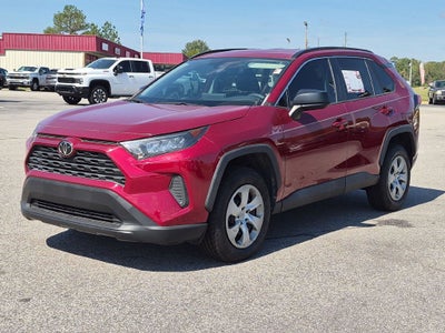 2020 Toyota RAV4 LE