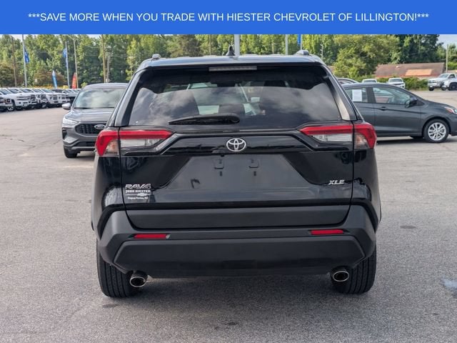 2022 Toyota RAV4 XLE