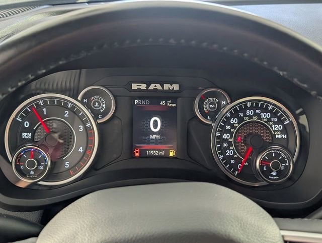 2024 RAM 3500 Big Horn Crew Cab 4x4 8' Box