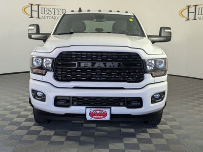 2024 RAM 3500 Big Horn Crew Cab 4x4 8' Box