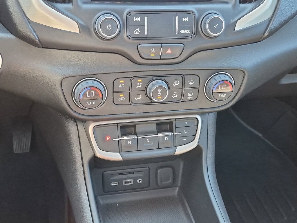 2022 GMC Terrain Denali