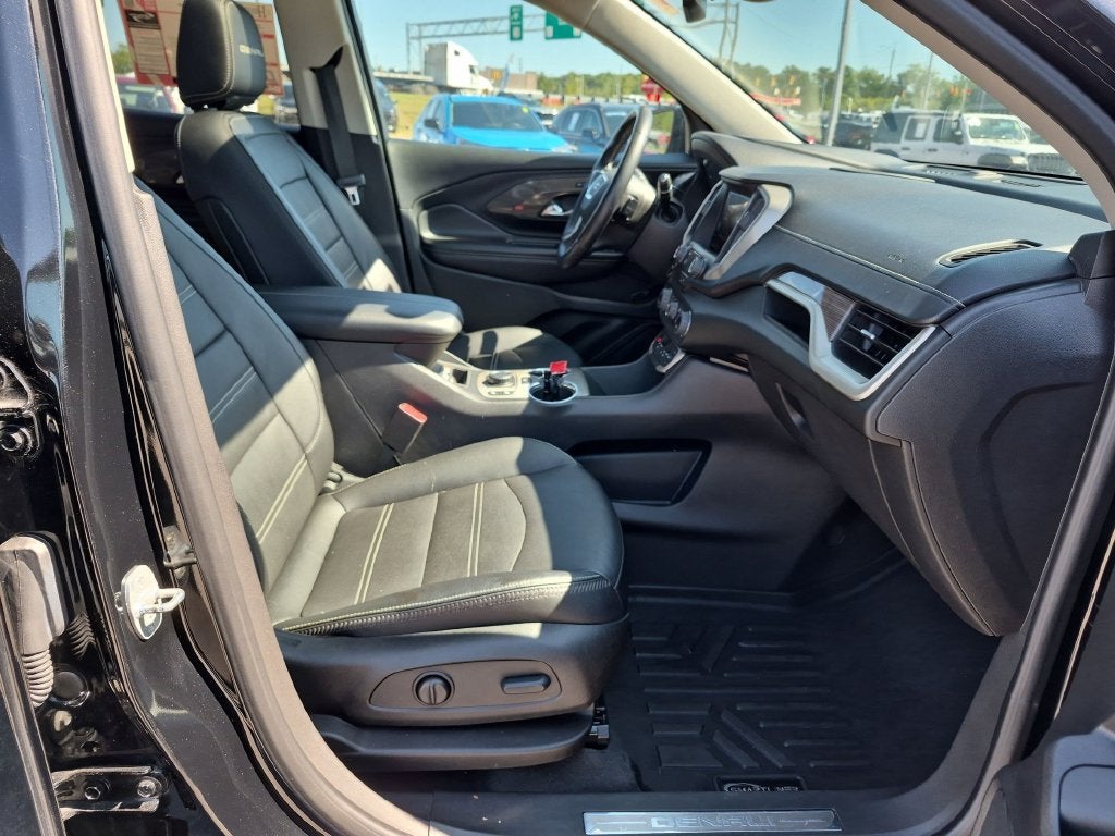 2022 GMC Terrain Denali