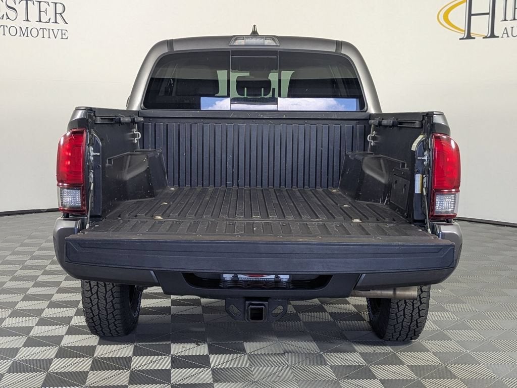 2022 Toyota Tacoma SR5 V6