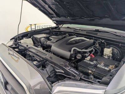 2022 Toyota Tacoma SR5 V6