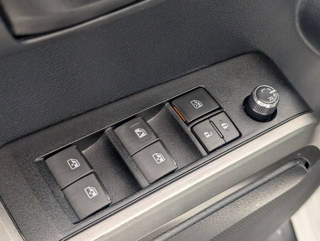 2017 Toyota Tacoma SR5 V6