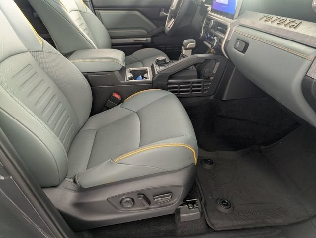 2025 Toyota Tacoma Hybrid Trailhunter