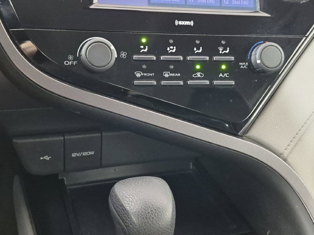 2020 Toyota Camry LE
