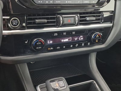 2022 Nissan Pathfinder SV 4WD