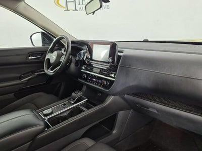 2022 Nissan Pathfinder SV 4WD