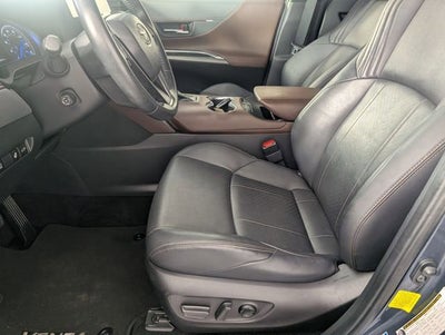 2022 Toyota Venza LE