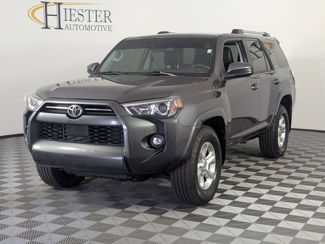 2022 Toyota 4Runner SR5
