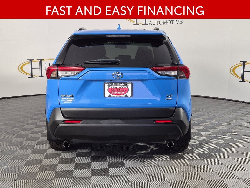 2019 Toyota RAV4 LE