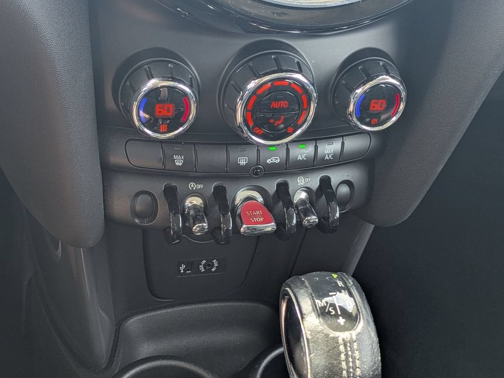 2017 MINI Hardtop Cooper