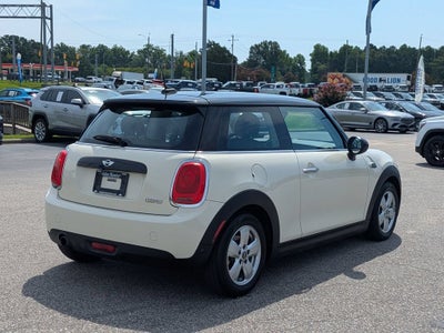 2017 MINI Hardtop Cooper